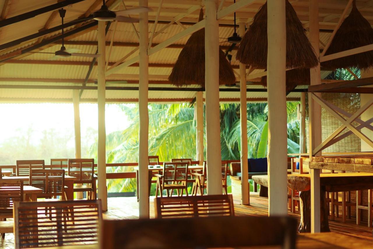 Satya Boutique Resort & Spa Vijay Nagar Beach Bagian luar foto